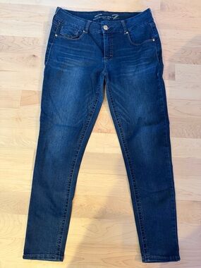 SEVEN7 Dark Wash Skinny Jeans — Women’s Size 14 — Stretch Denim